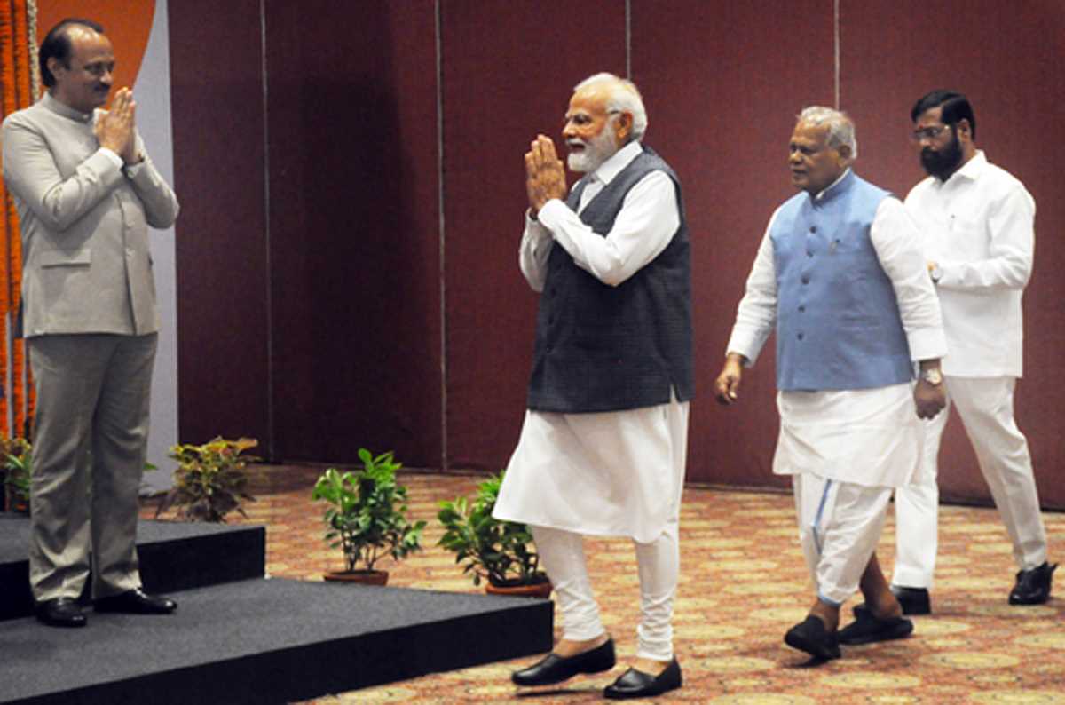 पीएम मोदी से मिले अजित पवार और प्रफुल्ल पटेल, शाह और नड्डा भी रहे मौजूद